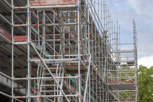 Jasa Tukang Penyewaan dan Pemasangan Scaffolding di Surabaya: Pengenalan Layanan Scaffolding di Surabaya