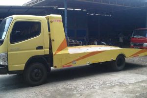 Solusi Terbaik untuk Towing Kendaraan di Surabaya: Jasa Derek dengan Jangkauan Luas dan Alat yang Memadai