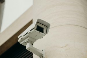 Jasa Tukang CCTV di Surabaya: Pantau Rumah/Kantor 24 Jam Non Stop