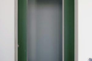 Jasa Tukang Kusen Pintu, Jendela, Gebyok & Sekat Ruang di Surabaya dan Sekitarnya: Pesan, Antarkan, Pasang